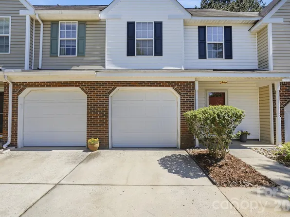 9415 Elizabeth Townes Ln, Charlotte, NC 28277