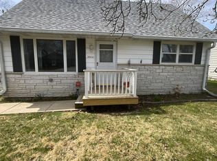 38410 N Wilson Ave, Beach Park, IL