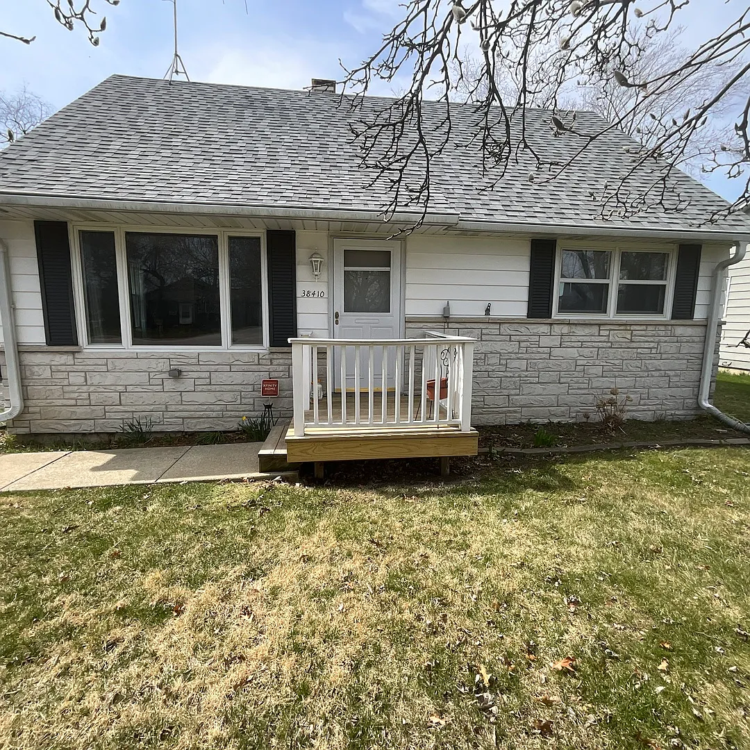 38410 N Wilson Ave photo 1