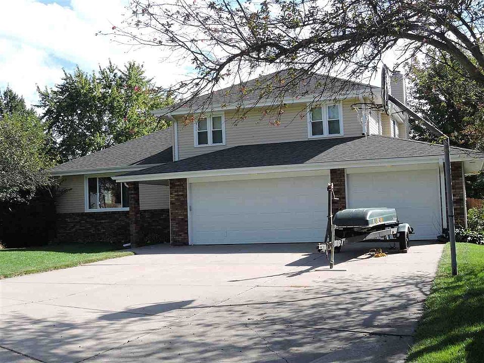 1st image of 14119 Cedar Cir