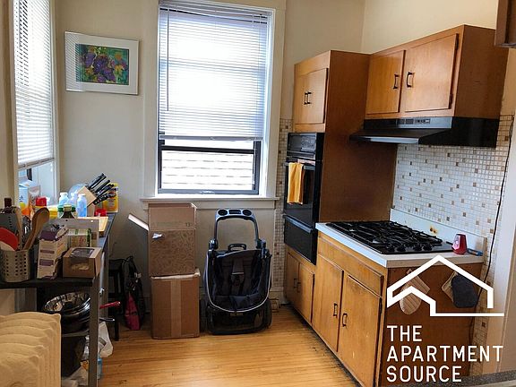 2nd image of 4951 N Oakley Ave APT 2