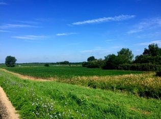 3388 E 2062nd Rd, Ottawa, IL 61350