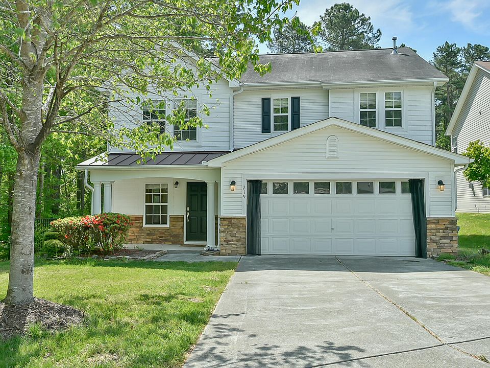 1st image of 219 Hillview Dr