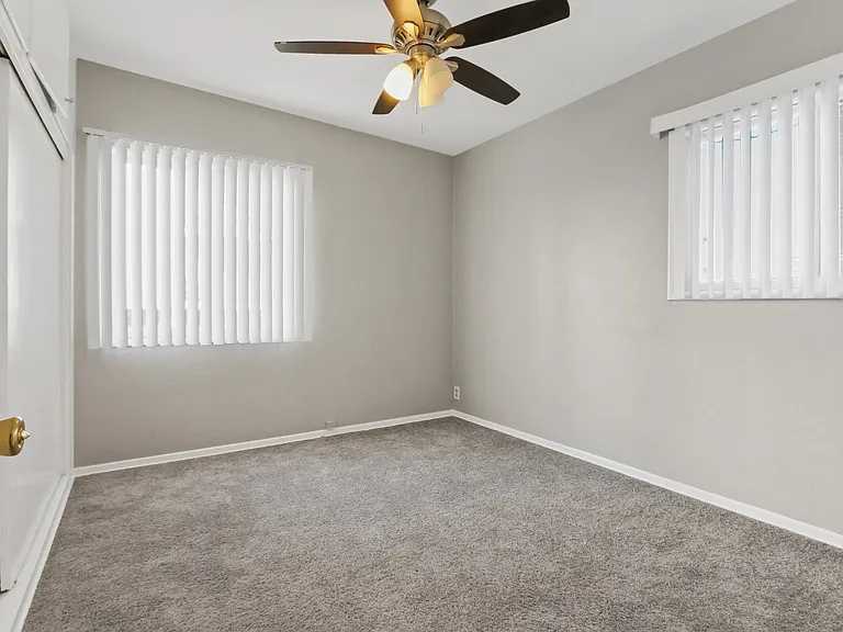 Overland Avenue Apartments — Photo 21