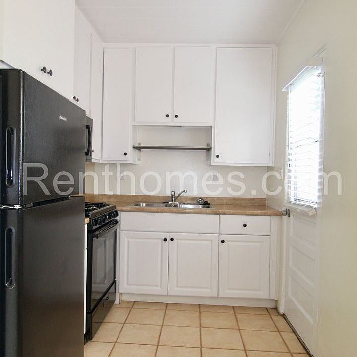 1st image of 5034 W Point Loma Blvd