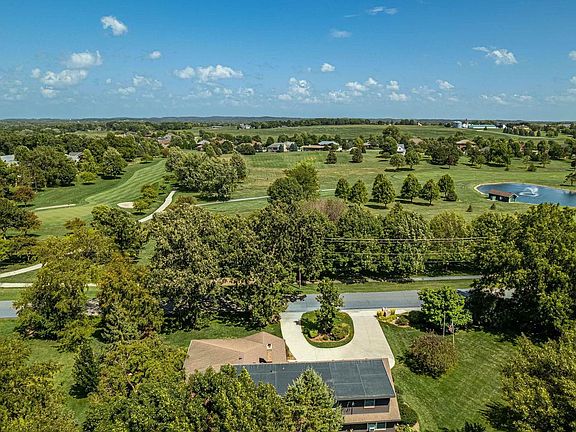 4th image of 1825 Country Club Road
