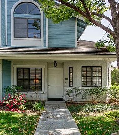 2nd image of 683 W Sierra Madre Blvd