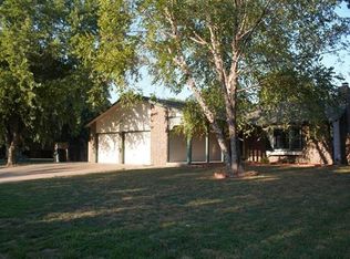 424 N Basswood Ln, Haysville, KS 67060