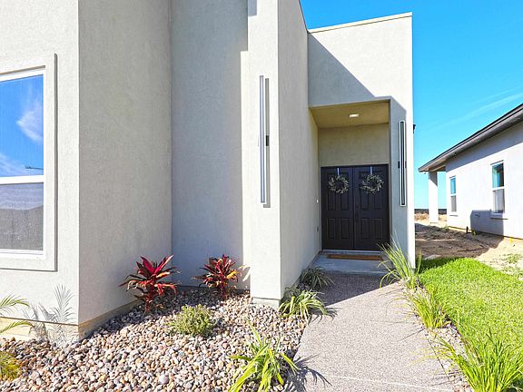 3rd image of 1720 Coba Dr
