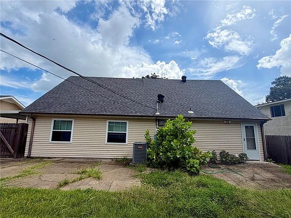 3rd image of 3803 Ole Miss Dr