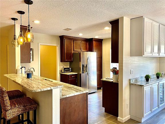 5th image of 1 Antigua Cir #3