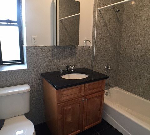 5th image of 5117 Skillman Ave