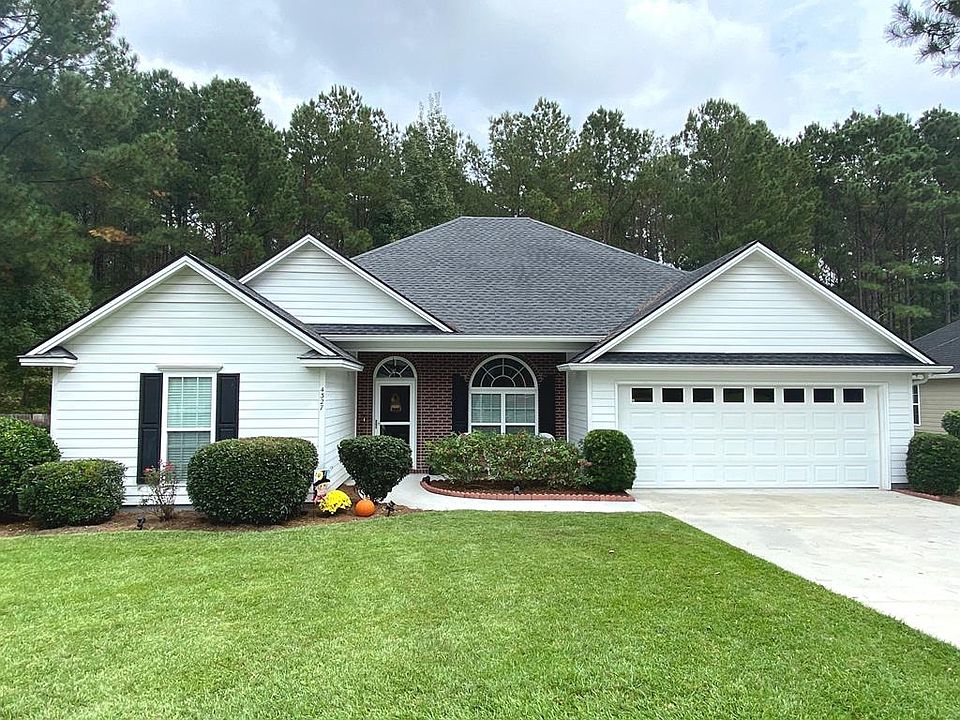 1st image of 4327 Kenilworth Cir