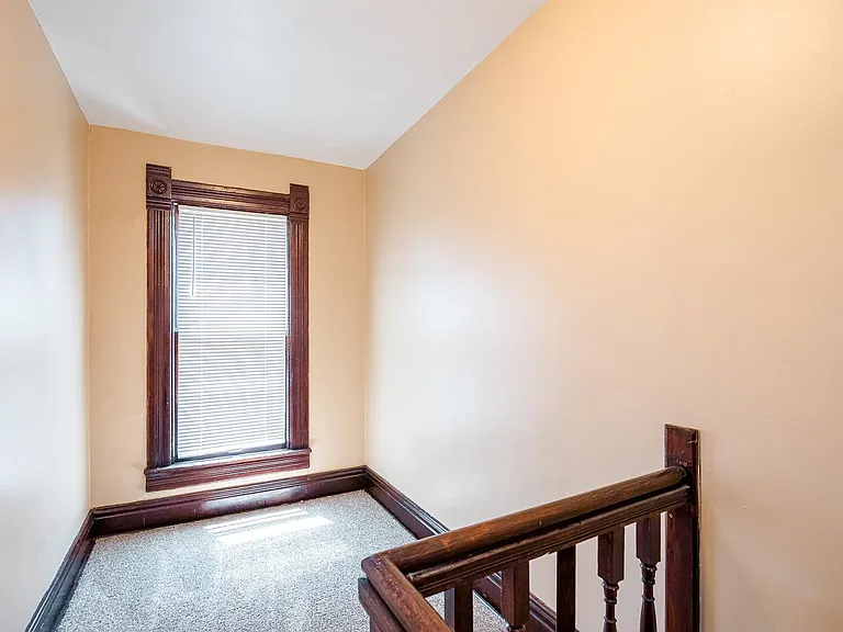 828 F St — Photo 13