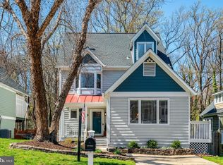 2008 Swan Ter, Alexandria, VA 22307