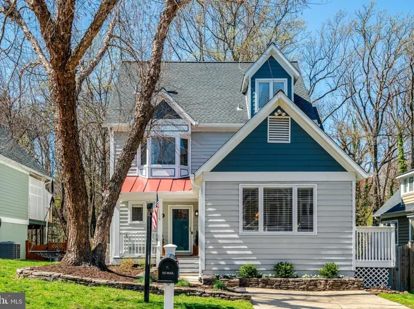 2008 Swan Ter, Alexandria, VA 22307