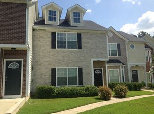 8582 Thomas Rd, Riverdale, GA 30274