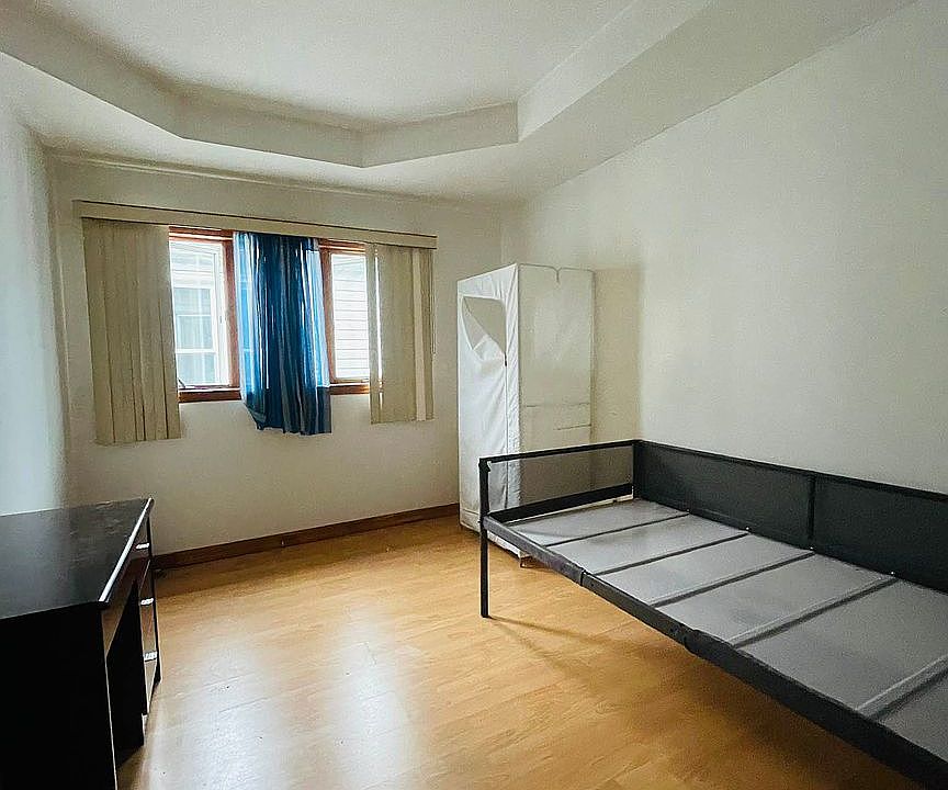1st image of 1946 77th St Floor 2