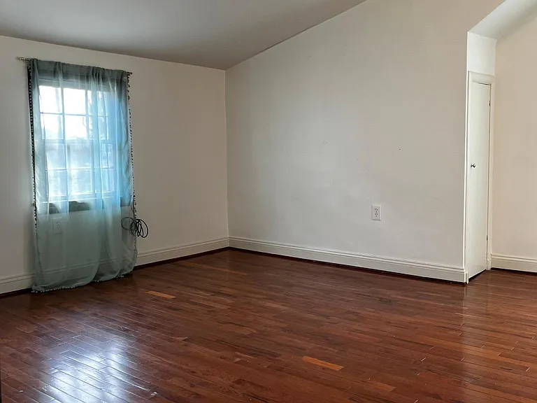 107 Walnut St — Photo 28