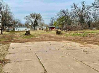 1513 E Prospect Ave, Ponca City, OK 74604