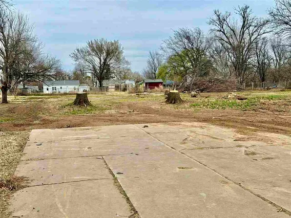 1513 E Prospect Ave, Ponca City, OK 74604