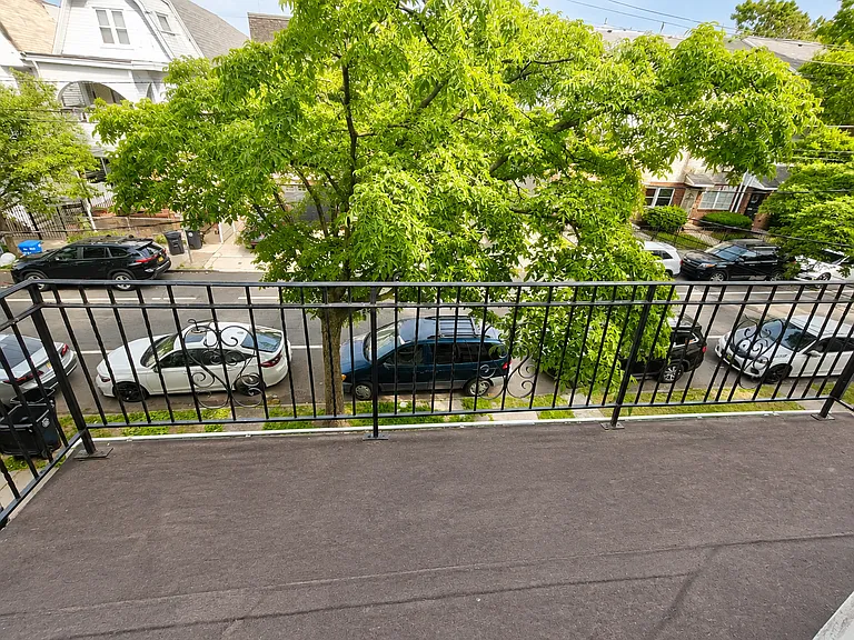 220 N 5th St #2C — Photo 10