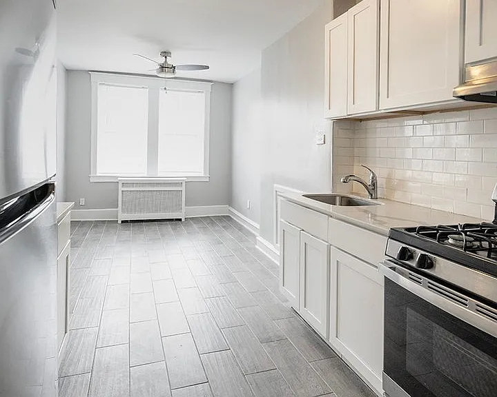 Upsal Gardens Apartments- Beautiful historical building with breathtaking charm! — Photo 62