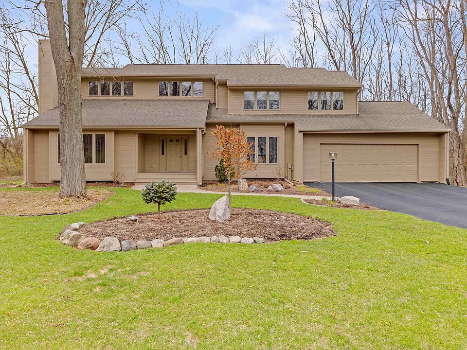1st image of 10008 Pamela Dr