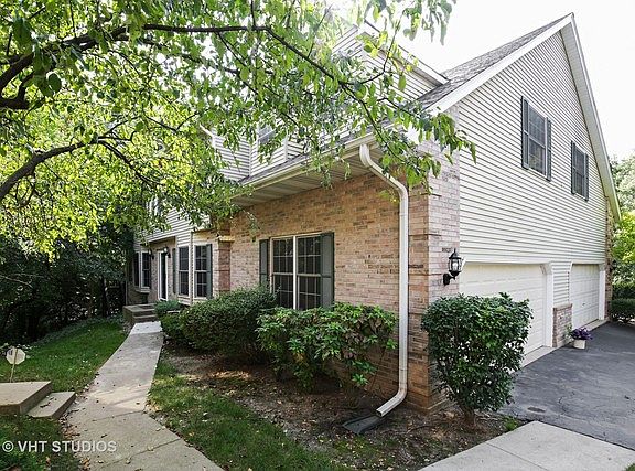 2nd image of 1372 Laurel Oaks Dr #Dr27a