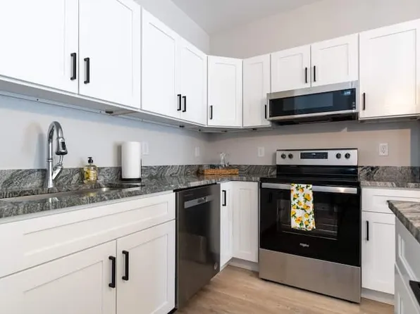 Robinbrooke Crossing