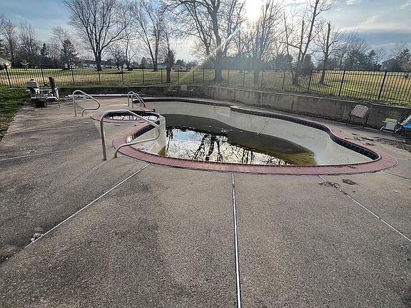 3rd image of 3111 Potshop Rd