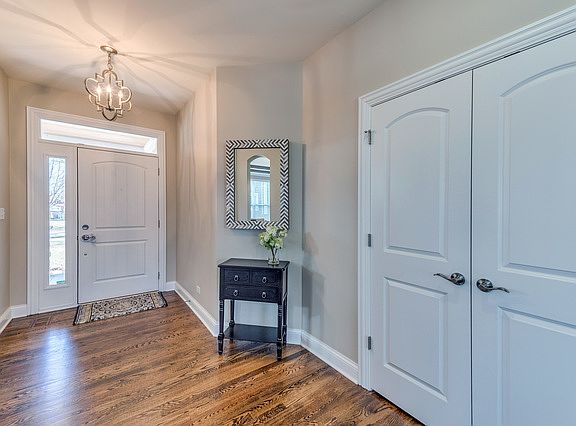 4th image of 108 N Grant St