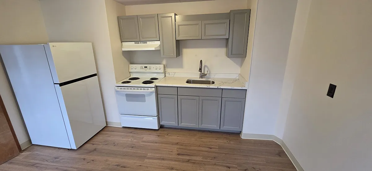 Building Photo - 26 Porter St #3