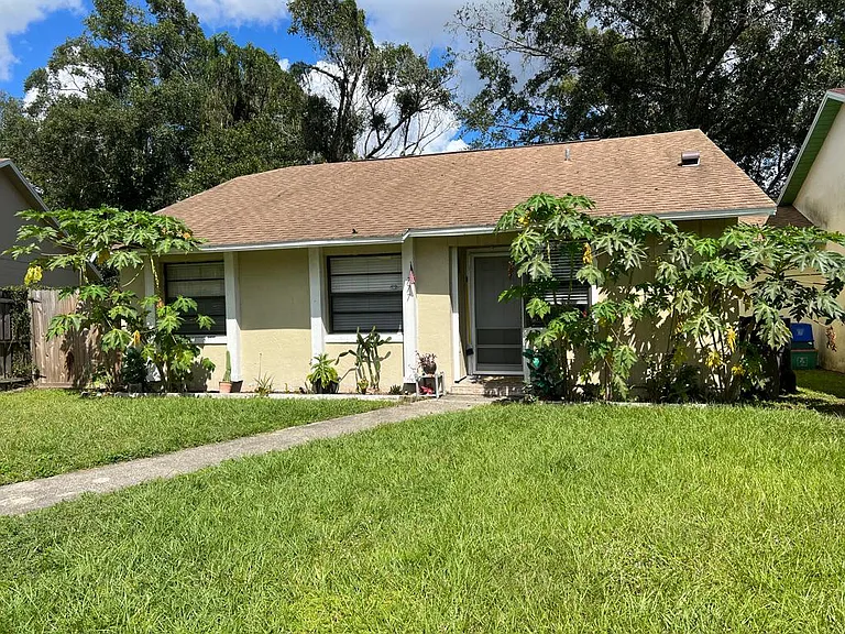 777 Kings Cove Ct — Photo 1