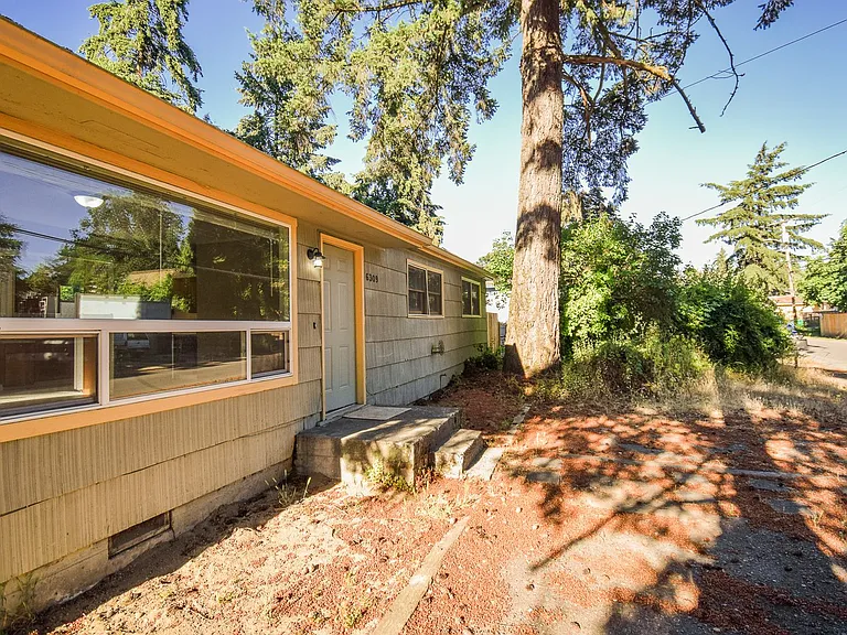 6309 SE Overland St — Photo 24