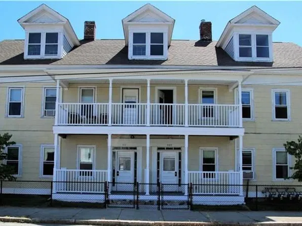 509 Pond St Floor 2, Woonsocket, RI 02895