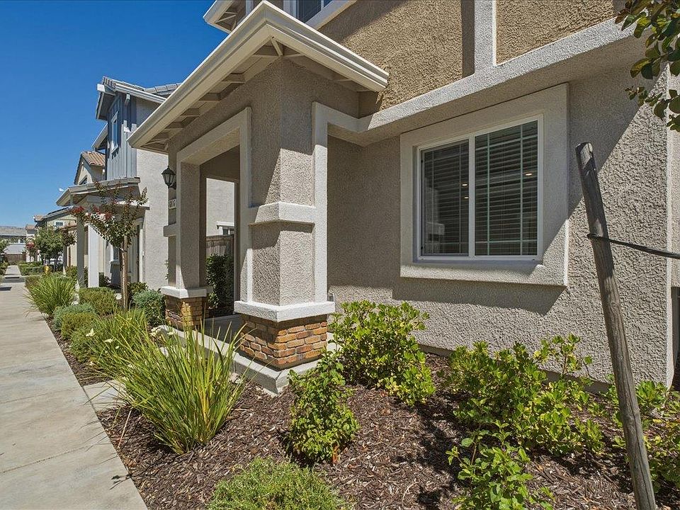 1st image of 6016 San Rafael Ln