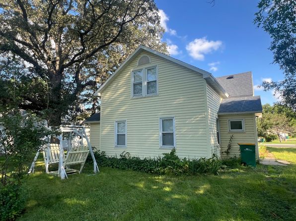 417 Lincoln Ave, Ortonville, MN 56278