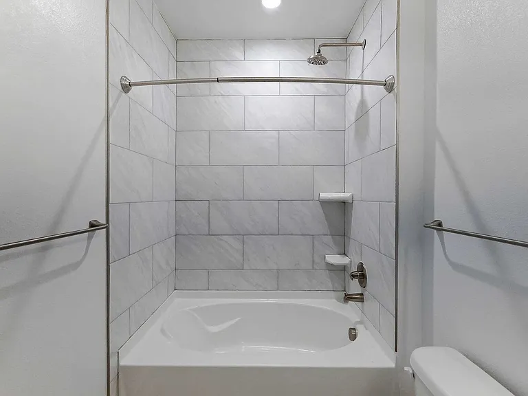 Forena Luxury Living — Photo 59