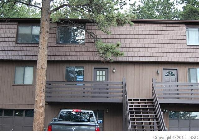 1st image of 554-B Manor Ct