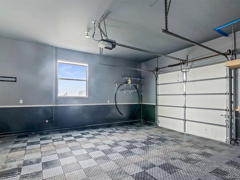 581 S Seaside Dr — Photo 21