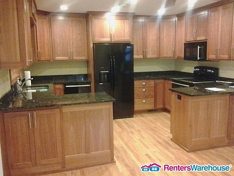 4th image of 5995 Woodlane Dr