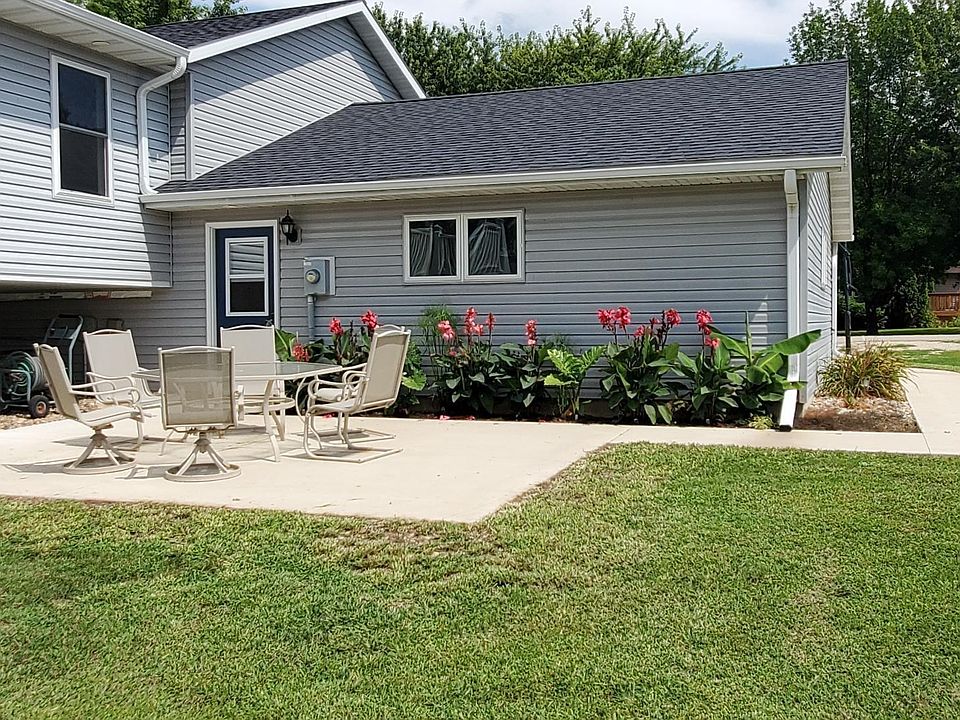 408 S Winter St, Saint Ansgar, IA 50472 Zillow
