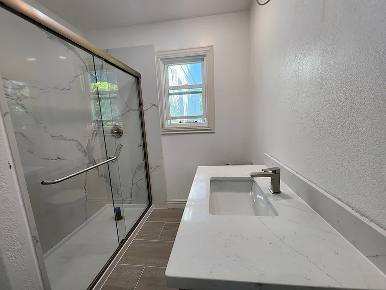 Sequoia St — Photo 16
