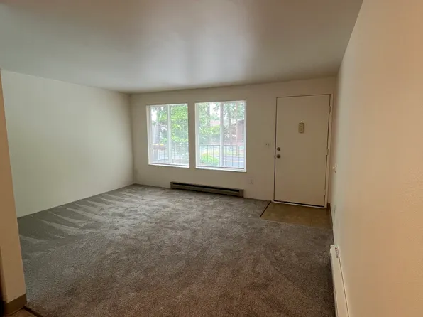 5647 SE 72nd Ave, Portland, OR 97206