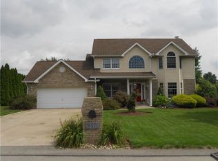 9471 Pembroke Cir, North Huntingdon, PA 15642