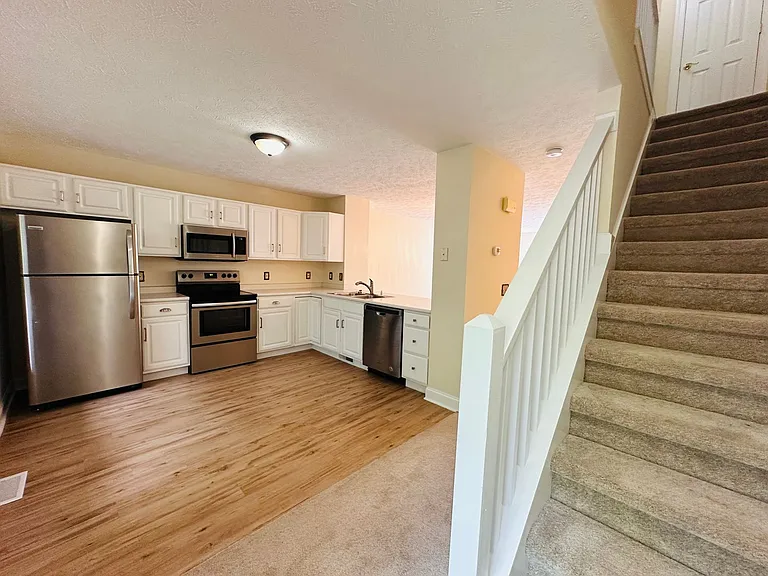 1310 Orange Leaf Ct — Photo 5