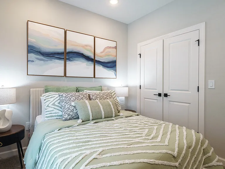 Swiftwater Apartments — Photo 41