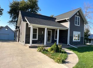 211 Fisher Ave, Ossian, IA 52161