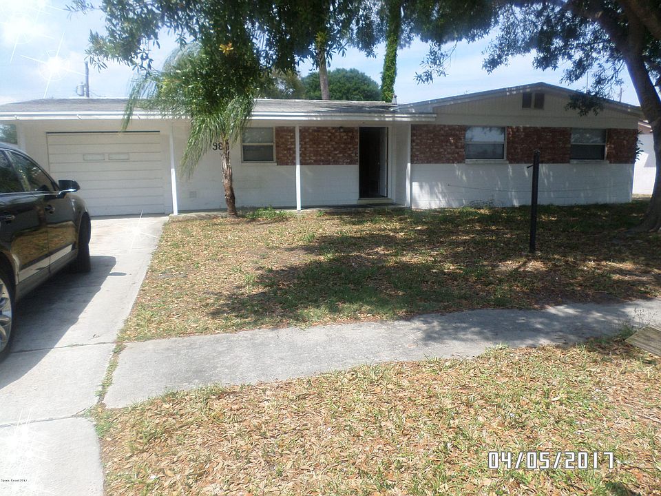 1st image of 984 Sarazen Dr